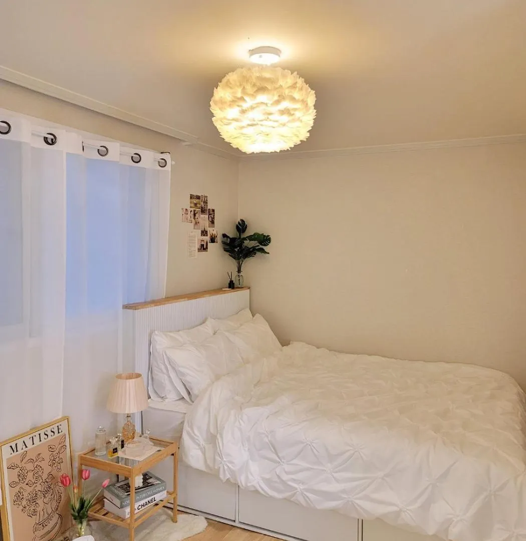 Honey Sleep Shinchon, 2Br Up To 4 People At Shinchon Apartment Seoul South Korea